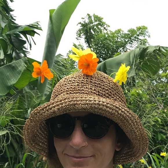 Hi :) - Picture 4 of 4